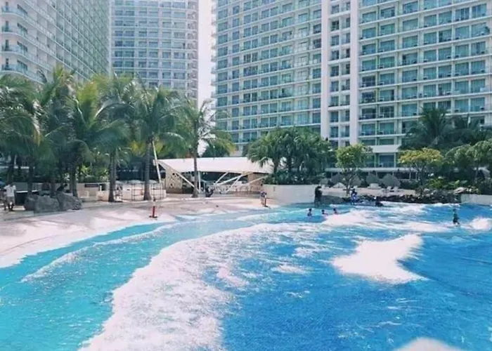 Azure Urban Residences 招待所